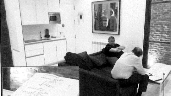 Santos Cerdán y el ex CEO de Acciona Construcción en un piso de Madrid que pagaba la trama. Santos Cerdán y el ex CEO de Acciona Construcción en un piso de Madrid que pagaba la trama.