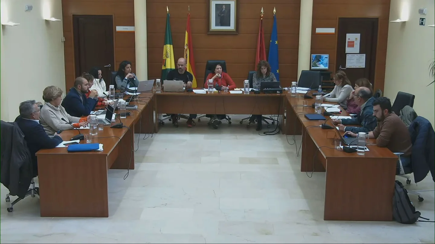 Pleno del Ayuntamiento de Manzanares El Real. Pleno del Ayuntamiento de Manzanares El Real.