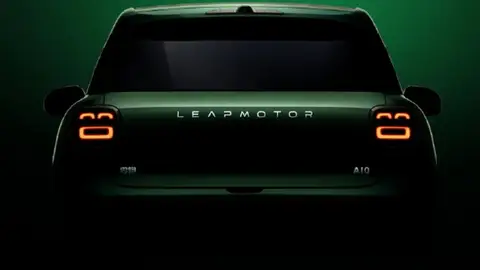 Ni Dacia ni MG: Stellantis lanza el SUV eléctrico chino más barato de Europa y ya está aquí Ni Dacia ni MG: Stellantis lanza el SUV eléctrico chino más barato de Europa y ya está aquí