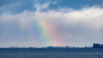 Científicos capturan partículas diminutas en busca de pistas sobre la electrificación de las nubes Científicos capturan partículas diminutas en busca de pistas sobre la electrificación de las nubes