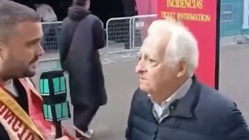  Este hombre explot&oacute; cuando un reportero que estaba cerca del Bernab&eacute;u le pregunt&oacute; por el partido de la NFL