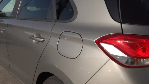 Pintar tu coche no es solo estética: cuándo debes notificar a DGT y seguro Pintar tu coche no es solo estética: cuándo debes notificar a DGT y seguro