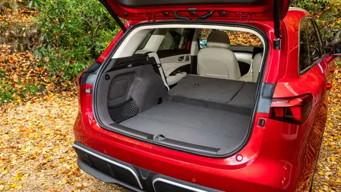 El eléctrico que sí sirve para todo: MG S6 EV, el SUV chino con una batería que te hará olvidar el cargador El eléctrico que sí sirve para todo: MG S6 EV, el SUV chino con una batería que te hará olvidar el cargador