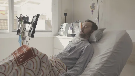 Fran Vivó, enfermo de ELA que ha recuperado su voz gracias a un proyecto altruista Fran Vivó, enfermo de ELA que ha recuperado su voz gracias a un proyecto altruista