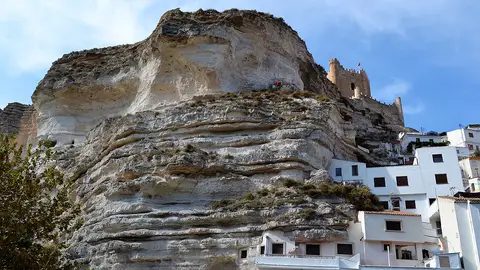 Castillo de Alcalá del Júcar Castillo de Alcalá del Júcar