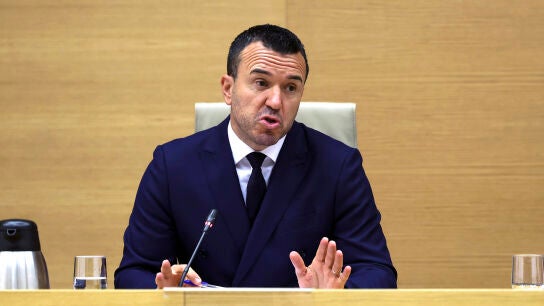 El presidente de la Diputaci&oacute;n de Valencia, Vicente Momp&oacute;, comparece en la comisi&oacute;n de investigaci&oacute;n del Congreso