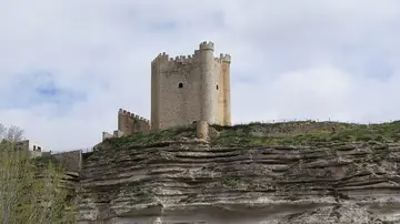 Castillo de Alcalá del Júcar Castillo de Alcalá del Júcar