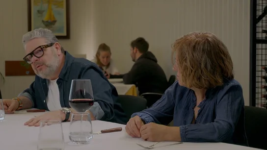 Alberto Chicote alucia al oír golpes en la cocina de Casa Romo: "Parece que tengo una escena de 'El Resplandor' allí" Alberto Chicote alucia al oír golpes en la cocina de Casa Romo: "Parece que tengo una escena de 'El Resplandor' allí"