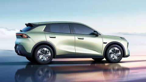 Changan E06