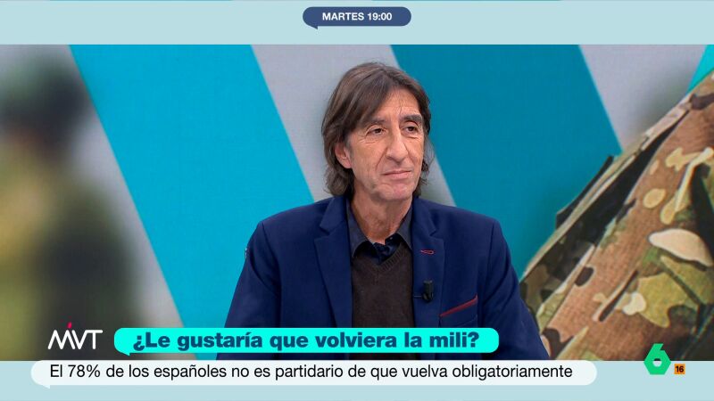 Benjamín Prado, recuerda su paso por la mili: "Me pareció un abuso de autoridad del Estado contra mí" 