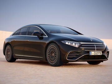 Mercedes EQS