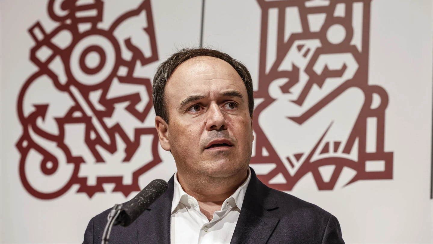 Juanfran Pérez Llorca en Les Corts. Juanfran Pérez Llorca en Les Corts.