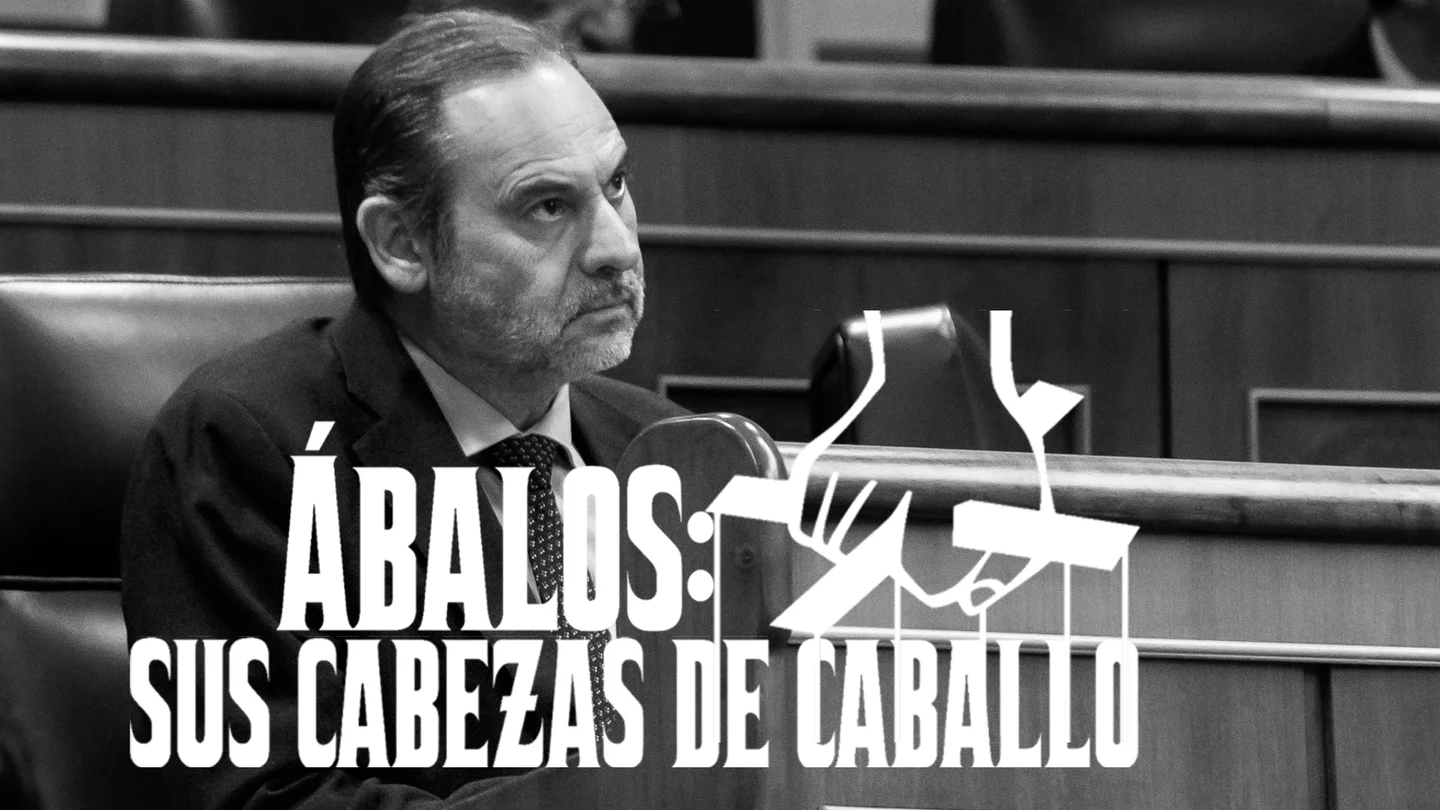 Entre amenazas, filtraciones y 'cabezas de caballo', Ábalos construye su propia estrategia de defensa Entre amenazas, filtraciones y 'cabezas de caballo', Ábalos construye su propia estrategia de defensa
