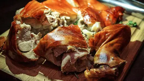 Cochinillo Cochinillo