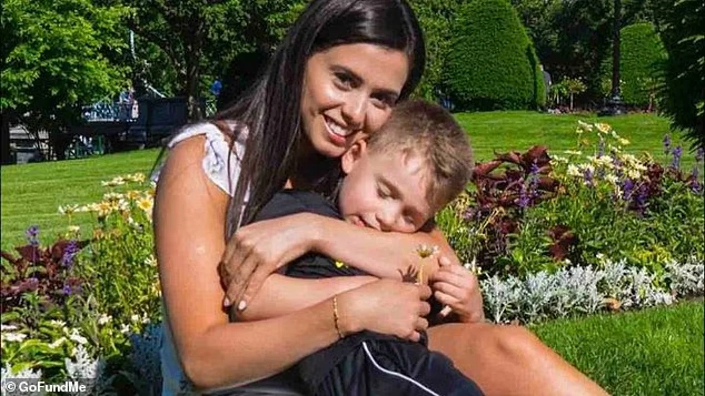 Bruna Caroline Ferreira, la excuñada de la portavoz de la Casa Blanca detenida por el ICE. Bruna Caroline Ferreira, la excuñada de la portavoz de la Casa Blanca detenida por el ICE.