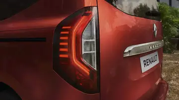 El secreto de los padres listos: Por qué esta furgoneta es el mejor coche familiar del mercado El secreto de los padres listos: Por qué esta furgoneta es el mejor coche familiar del mercado