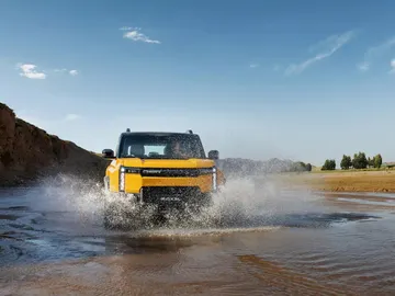 Este Chery quiso emular al Range Rover en la ‘Escalera al Cielo’ y acabó haciendo el ridículo Este Chery quiso emular al Range Rover en la ‘Escalera al Cielo’ y acabó haciendo el ridículo