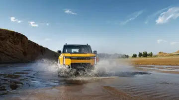 Este Chery quiso emular al Range Rover en la ‘Escalera al Cielo’ y acabó haciendo el ridículo Este Chery quiso emular al Range Rover en la ‘Escalera al Cielo’ y acabó haciendo el ridículo