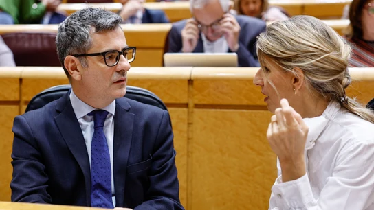La vicepresidenta segunda y ministra de Trabajo y Economía Social, Yolanda Díaz (d), y el ministro de la Presidencia, Justicia y Relaciones con las Cortes, Félix Bolaños (i) La vicepresidenta segunda y ministra de Trabajo y Economía Social, Yolanda Díaz (d), y el ministro de la Presidencia, Justicia y Relaciones con las Cortes, Félix Bolaños (i)