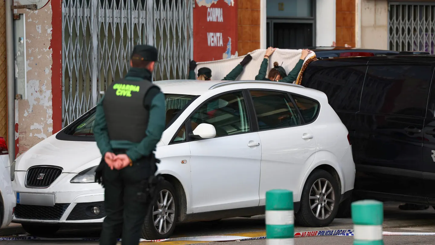 Imagen de la Guardia Civil en el lugar de los hechos en Torrijos (Toledo) Imagen de la Guardia Civil en el lugar de los hechos en Torrijos (Toledo)