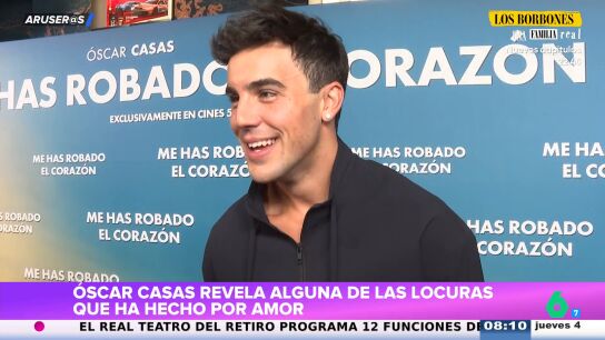 &Oacute;scar Casas, despu&eacute;s de que Ana Mena aparezca en la premier de su pel&iacute;cula: "Me tiene el coraz&oacute;n robado"