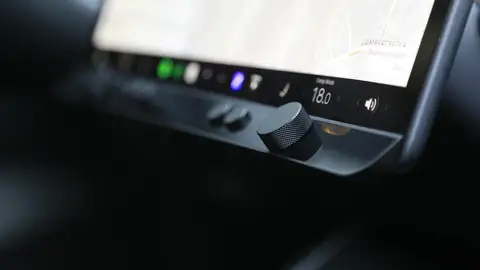 Botones Tesla Green Mission Ctrl-Bar Botones Tesla Green Mission Ctrl-Bar