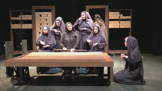 Imagen de una representación de 'La Casa de Bernarda Alba' Imagen de una representación de 'La Casa de Bernarda Alba'