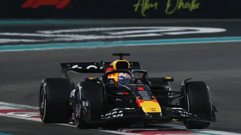 Max Verstappen durante la carrera en el GP de Abu Dabi Max Verstappen durante la carrera en el GP de Abu Dabi