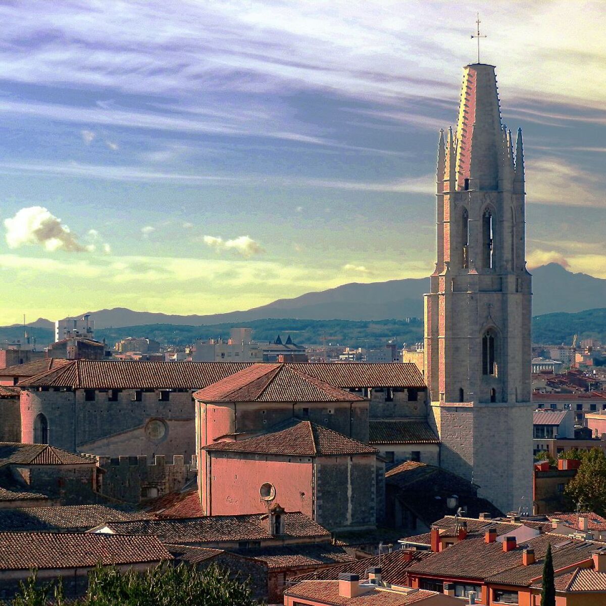 Basílica de San Félix de Girona: ¿sabías que allí se encuentran los restos de San Narciso?