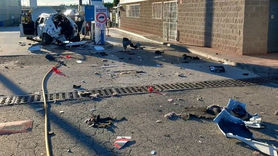 Herido grave un menor en la explosión de una gasolinera en Tarragona Herido grave un menor en la explosión de una gasolinera en Tarragona