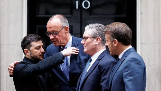 Los líderes de Francia, Alemania y Reino Unido con el presidente de Ucrania, Volodimir Zelenski. Los líderes de Francia, Alemania y Reino Unido con el presidente de Ucrania, Volodimir Zelenski.