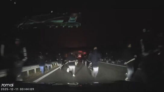 Al menos siete detenidos y nueve heridos en una emboscada de ultras polacos a los aficionados del Rayo Vallecano