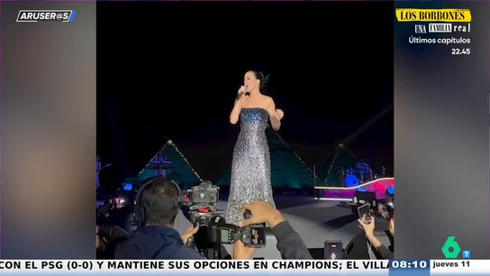 El vídeo del concierto de Katy Perry frente a las pirámides de Egipto por el que podría haber cobrado 12 millones de dólares El vídeo del concierto de Katy Perry frente a las pirámides de Egipto por el que podría haber cobrado 12 millones de dólares