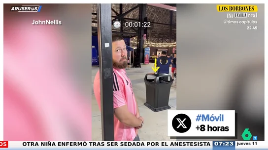 Alfonso Arús, al reto de dejar el móvil en un campo de fútbol: "En España antes de que empiece se lo han robado" Alfonso Arús, al reto de dejar el móvil en un campo de fútbol: "En España antes de que empiece se lo han robado"