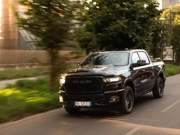 ¿Son tan peligrosas las pick-up? Según un estudio, por cada conductor que salvan, mueren 12 personas ¿Son tan peligrosas las pick-up? Según un estudio, por cada conductor que salvan, mueren 12 personas
