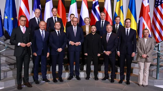 Los líderes europeos tras mantener una reunión con el presidente de Ucrania, Volodimir Zelenski, este lunes en Berlín. Los líderes europeos tras mantener una reunión con el presidente de Ucrania, Volodimir Zelenski, este lunes en Berlín.