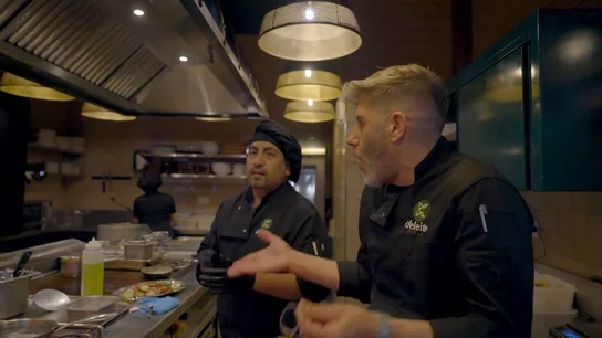 "Me han dado un pescado inferior, me toca las pelotas": el dueño del restaurante Deleite descubre que le han 'timado' "Me han dado un pescado inferior, me toca las pelotas": el dueño del restaurante Deleite descubre que le han 'timado'