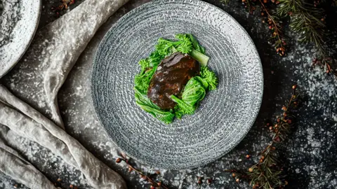 Plato de costilla de Quintoelemento Plato de costilla de Quintoelemento