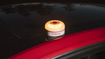 Baliza V16 Help Flash: todo lo que necesitas saber sobre esta nueva luz de emergencia obligatoria