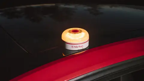 Baliza V16 Help Flash: todo lo que necesitas saber sobre esta nueva luz de emergencia obligatoria Baliza V16 Help Flash: todo lo que necesitas saber sobre esta nueva luz de emergencia obligatoria