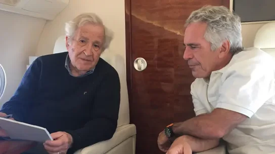 Noam Chomsky y Jeffrey Epstein. Noam Chomsky y Jeffrey Epstein.