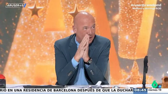 La graciosa 'pullita' de Alfonso Arús a Angie Cárdenas por los regalos navideños: "¿Me estás llamando agarrada?" La graciosa 'pullita' de Alfonso Arús a Angie Cárdenas por los regalos navideños: "¿Me estás llamando agarrada?"