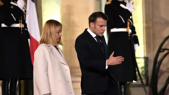 Giorgia Meloni y Emmanuel Macron, durante la cumbre de seguridad celebrada en Francia en febrero de 2025 Giorgia Meloni y Emmanuel Macron, durante la cumbre de seguridad celebrada en Francia en febrero de 2025
