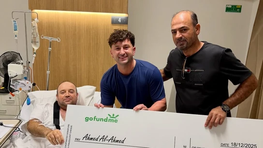 El 'héroe' del atentado de Sídney recibe una donación de más de 2 millones de dólares: "¿Me lo merezco?" El 'héroe' del atentado de Sídney recibe una donación de más de 2 millones de dólares: "¿Me lo merezco?"