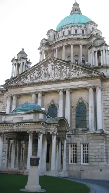 Detalle del Ayuntamiento de Belfast Detalle del Ayuntamiento de Belfast