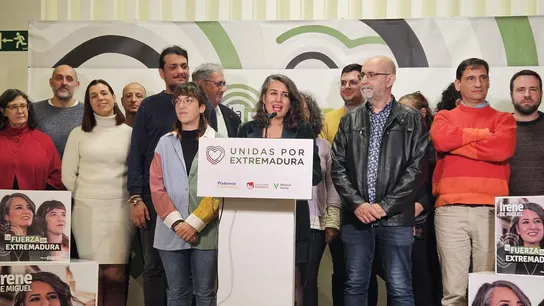 Irene de Miguel declara ante la prensa tras conocer los resultados electorales. Irene de Miguel declara ante la prensa tras conocer los resultados electorales.