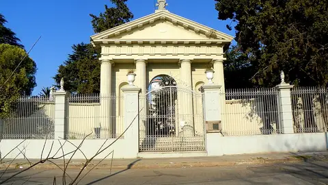 Fachada del Monumento a Perpetuidad, Uruguay Fachada del Monumento a Perpetuidad, Uruguay