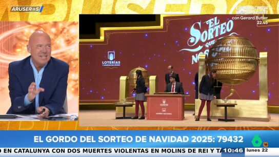 As&iacute; ha 'cantado' Alfonso Ar&uacute;s el Gordo de la Loter&iacute;a de Navidad por primera vez en la historia de Aruser@s: "He roto el gafe"