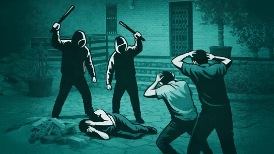 La Guardia Civil detiene a los dos hombres atrincherados tras matar a dos alemanes en un chalé de Elche La Guardia Civil detiene a los dos hombres atrincherados tras matar a dos alemanes en un chalé de Elche