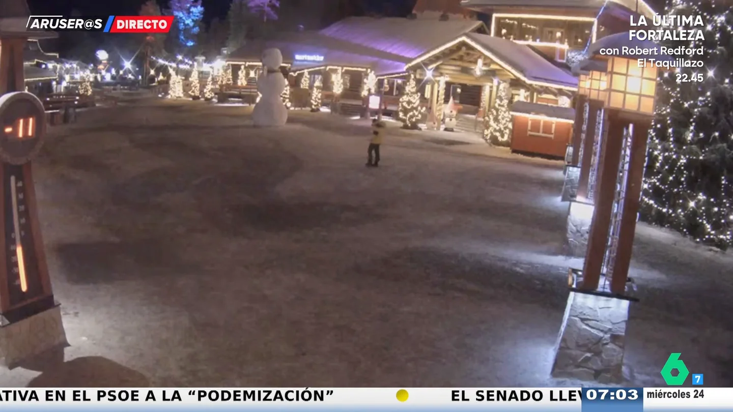 Aruser@s conecta en directo con la casa de Papá Noel en Laponia: "En cuestión de horas llegará cargado de regalos" Aruser@s conecta en directo con la casa de Papá Noel en Laponia: "En cuestión de horas llegará cargado de regalos"
